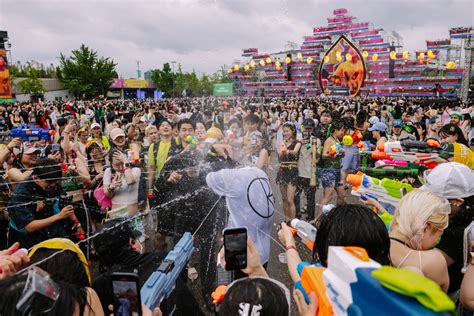 Waterbomb Festival 2023: En våt och vild musikfest som skakade Sydkorea